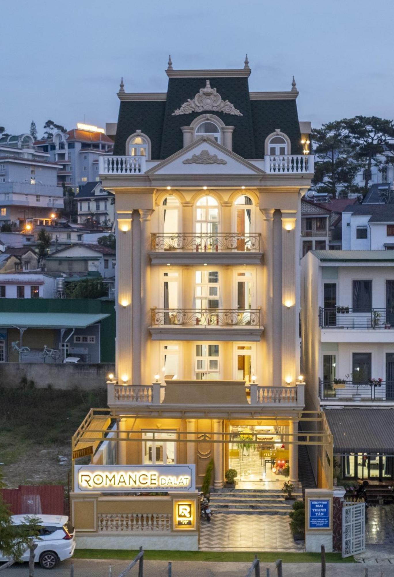 Romance Hotel Dalat Екстер'єр фото