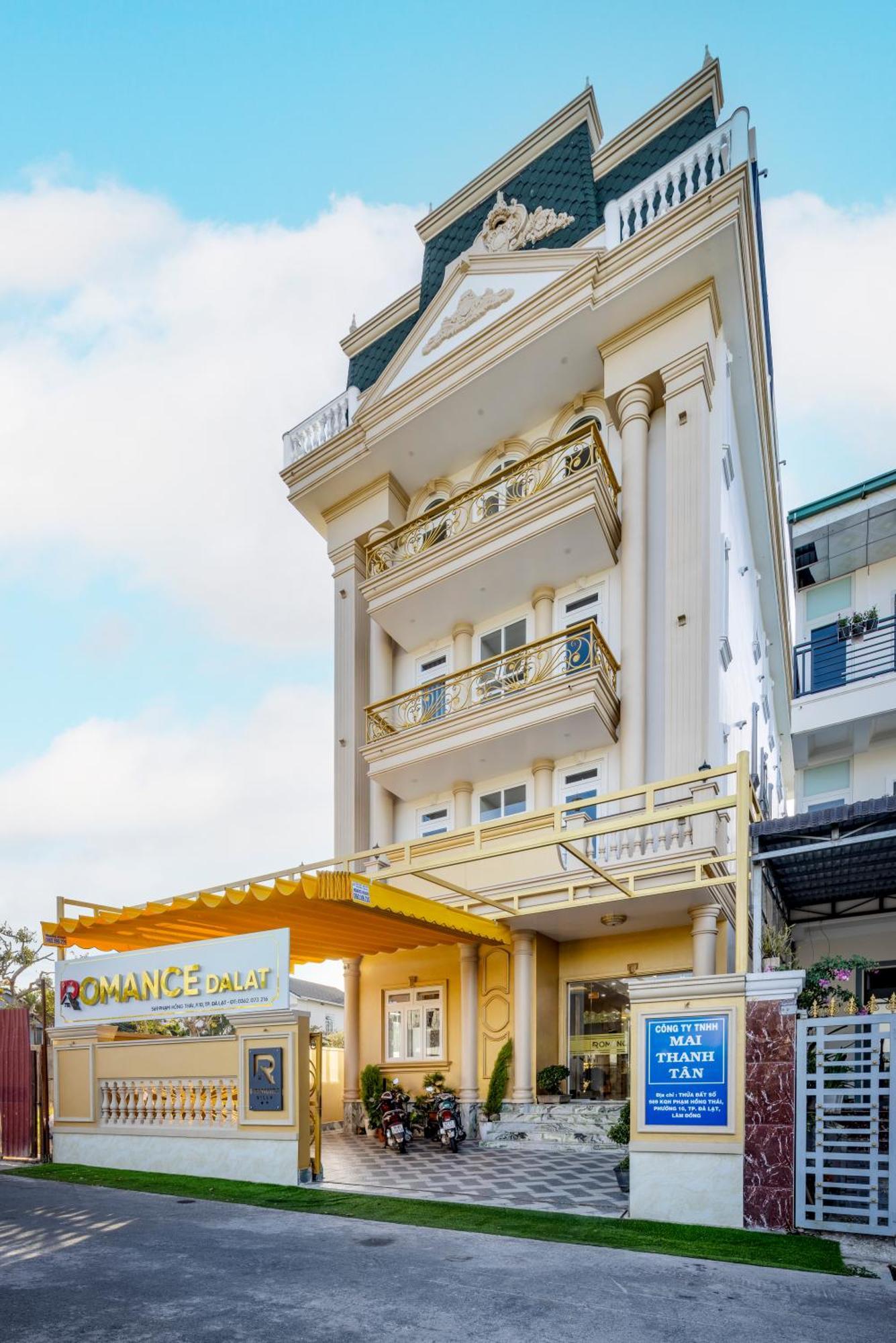 Romance Hotel Dalat Екстер'єр фото