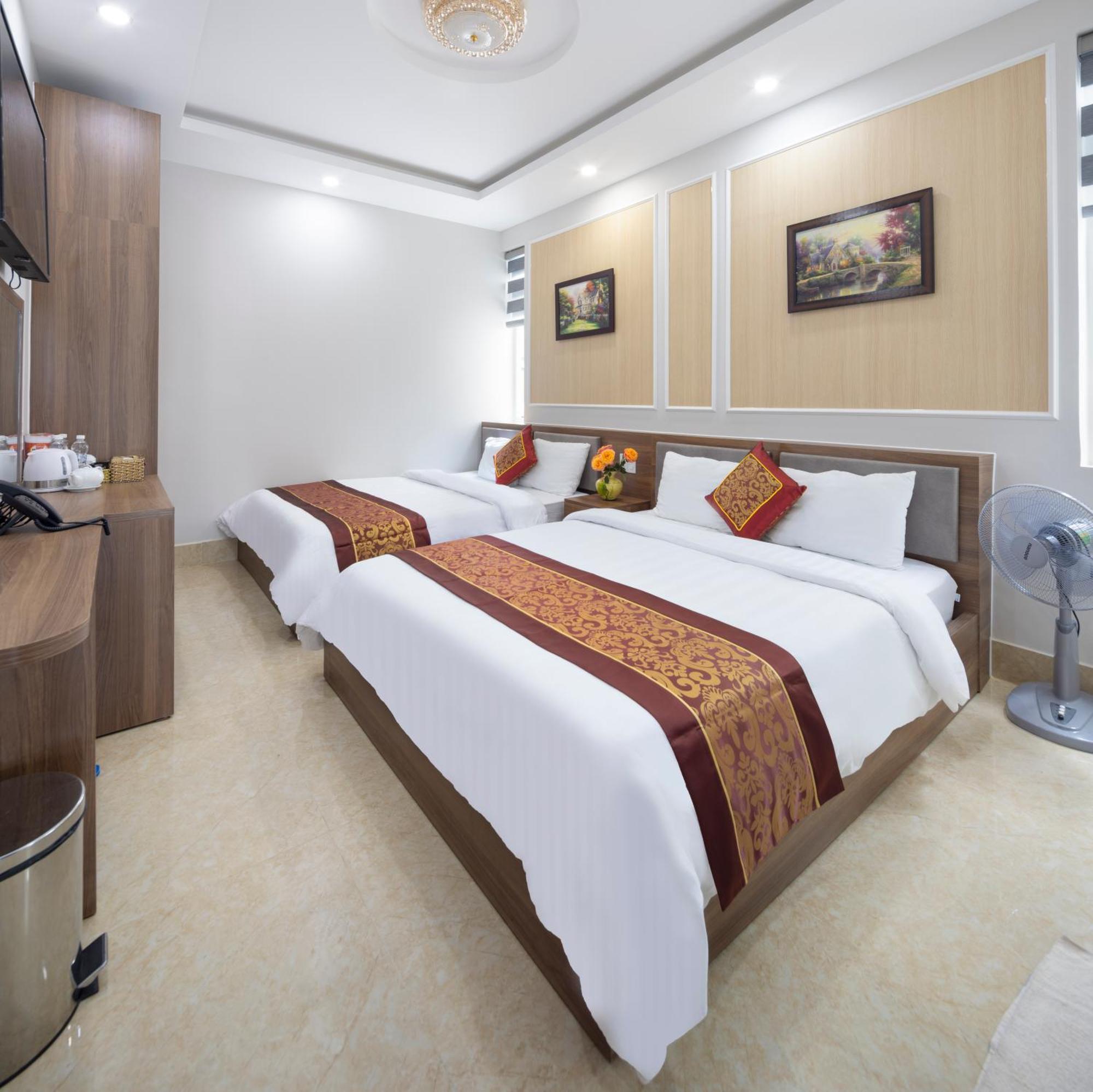 Romance Hotel Dalat Екстер'єр фото
