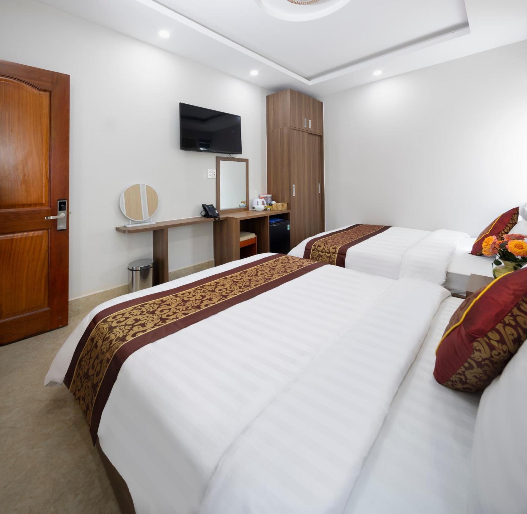 Romance Hotel Dalat Екстер'єр фото