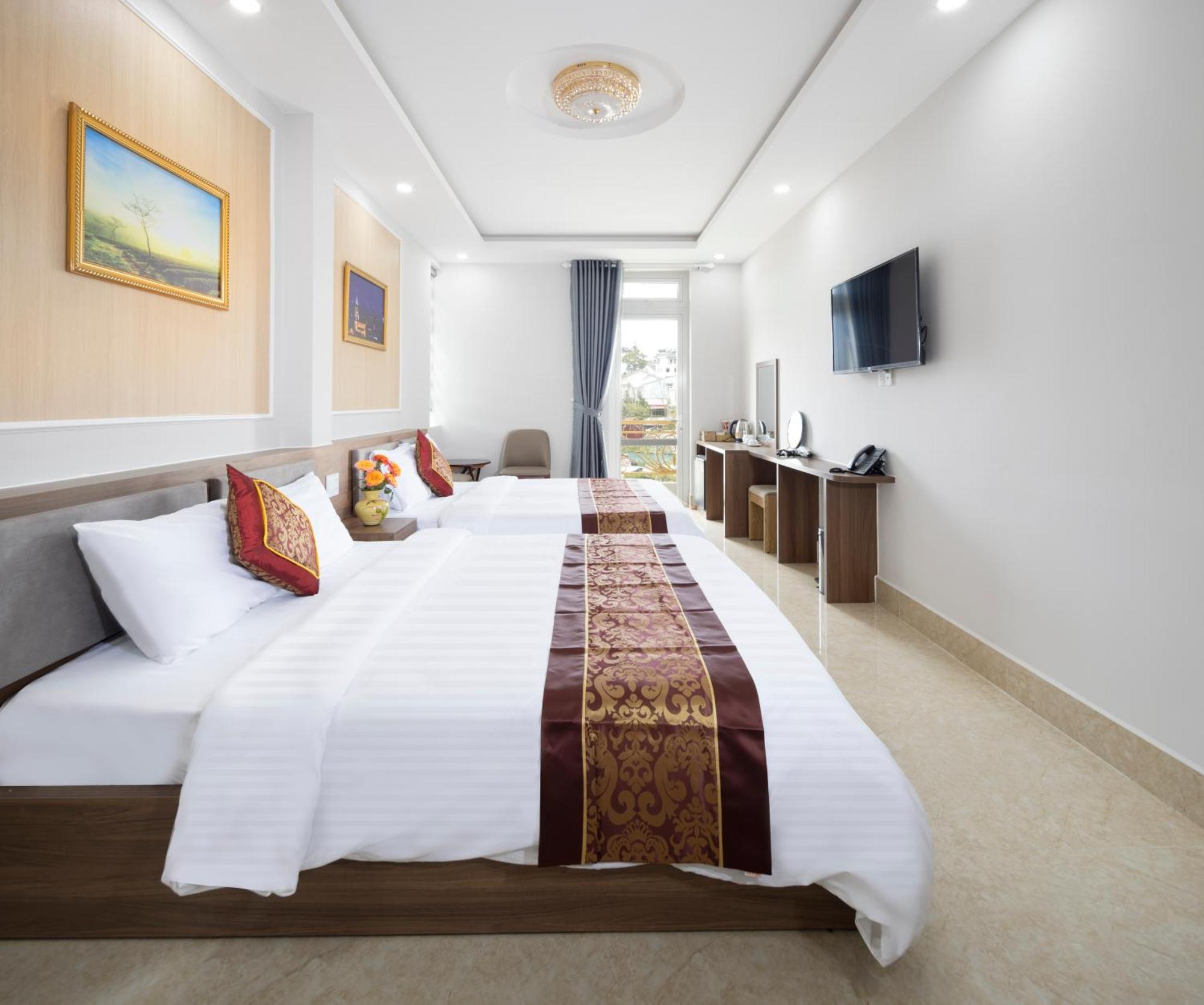 Romance Hotel Dalat Екстер'єр фото