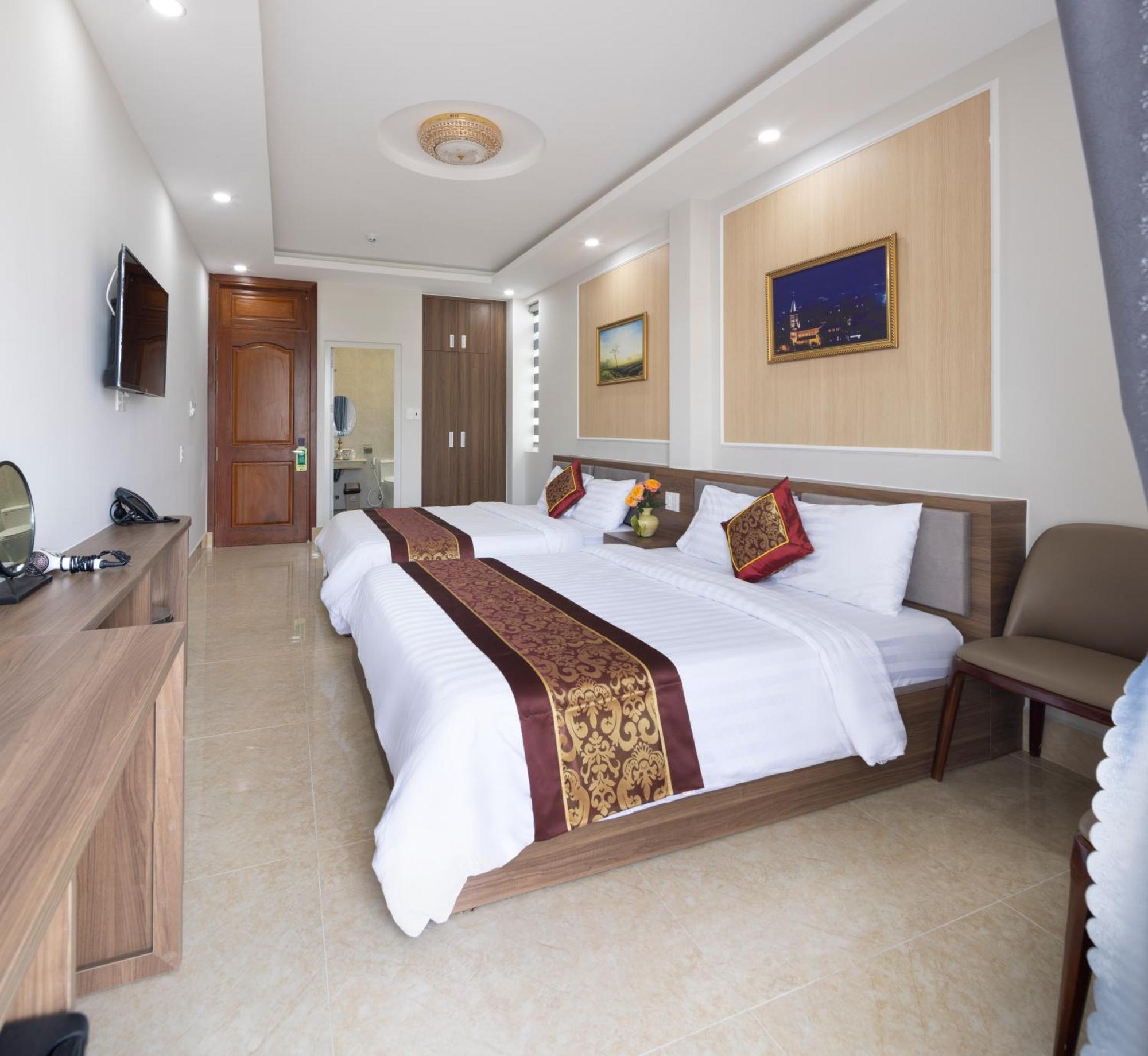 Romance Hotel Dalat Екстер'єр фото
