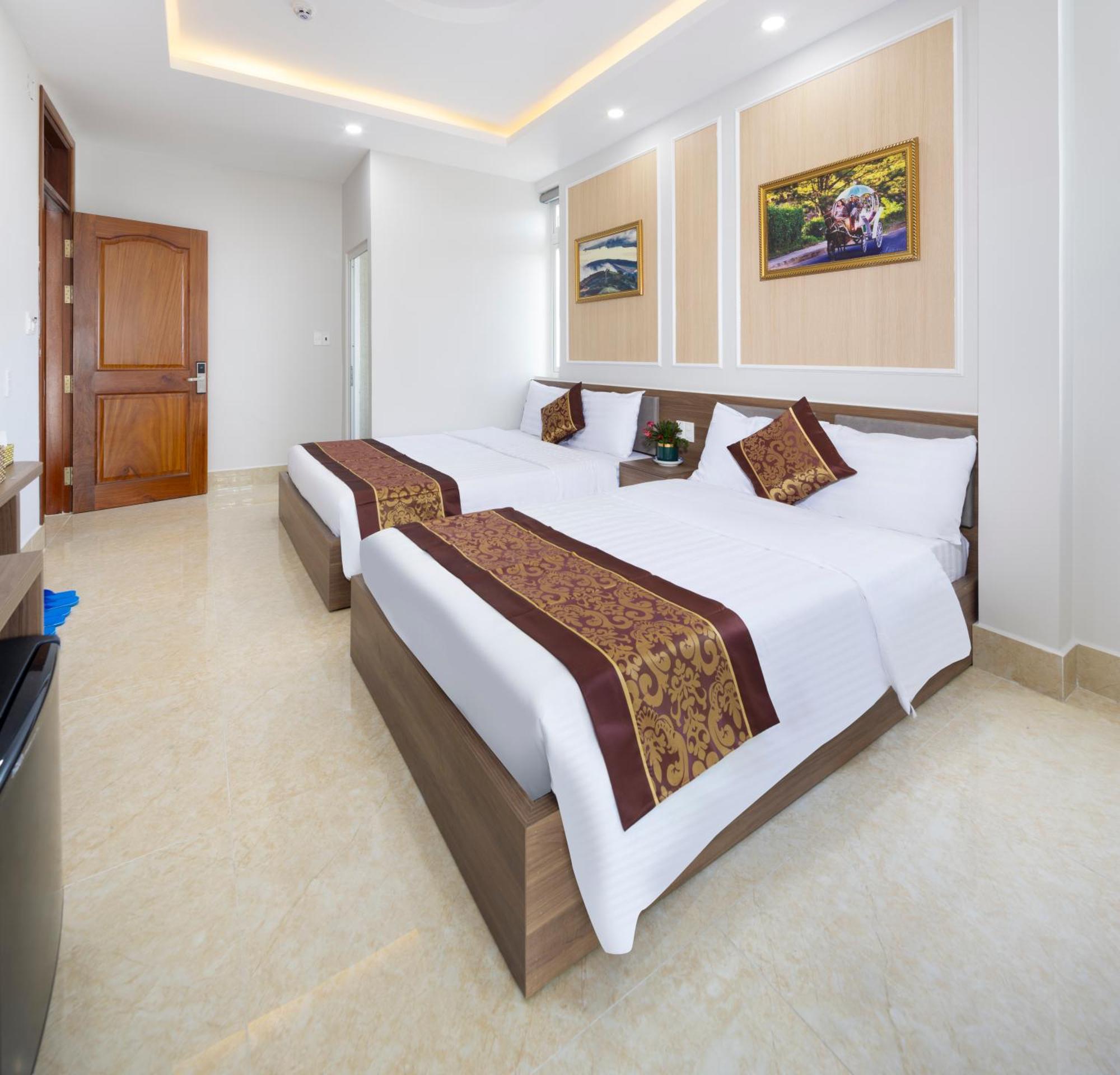 Romance Hotel Dalat Екстер'єр фото