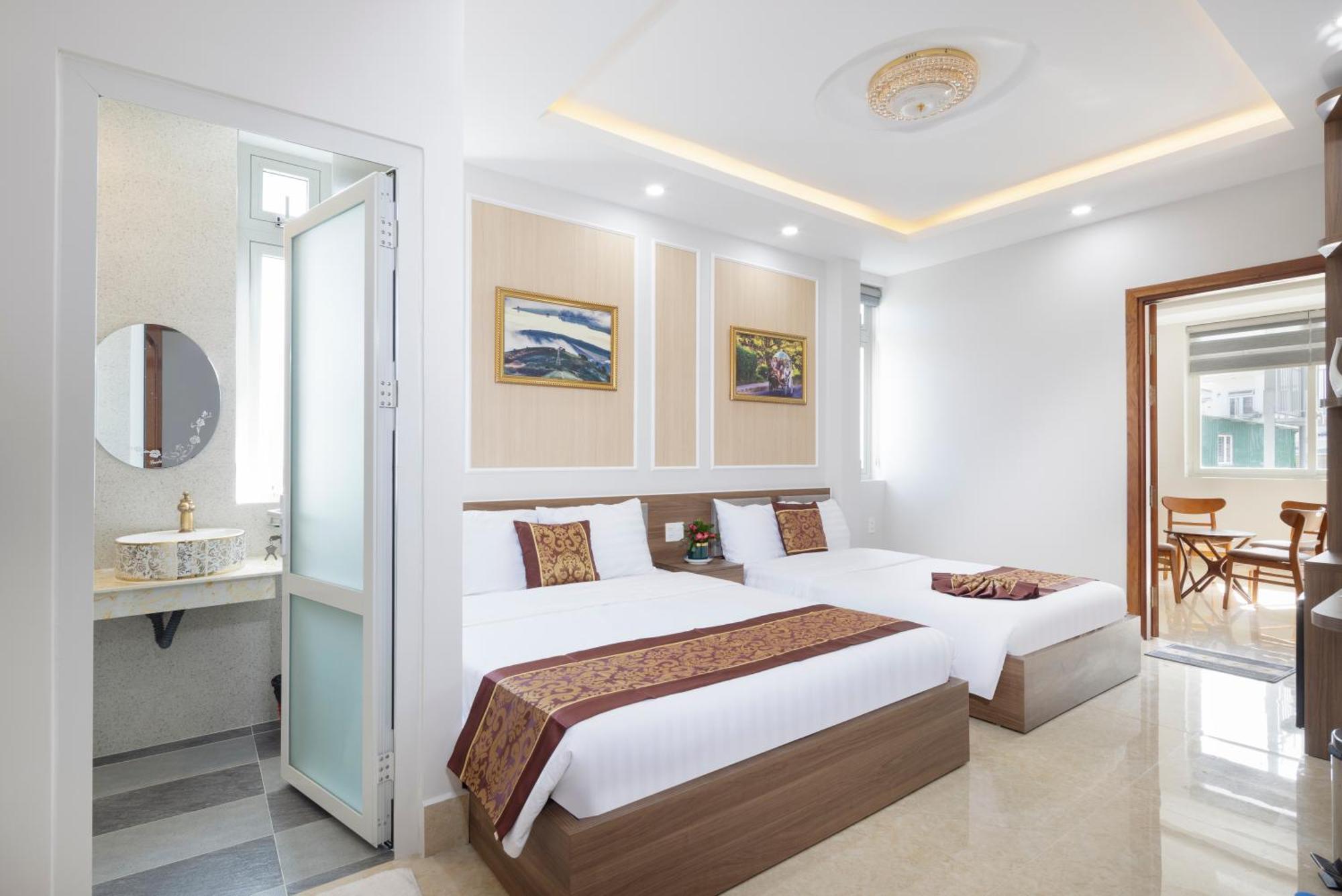 Romance Hotel Dalat Екстер'єр фото